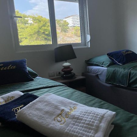 Teuta- Luxury Penthouse 200M2 Apartment Sarande Bagian luar foto