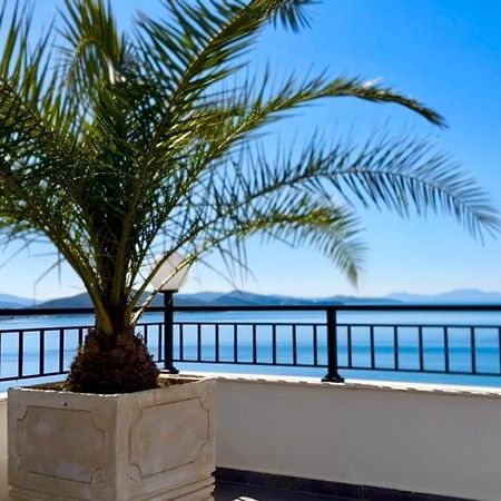 Teuta- Luxury Penthouse 200M2 Apartment Sarande Bagian luar foto