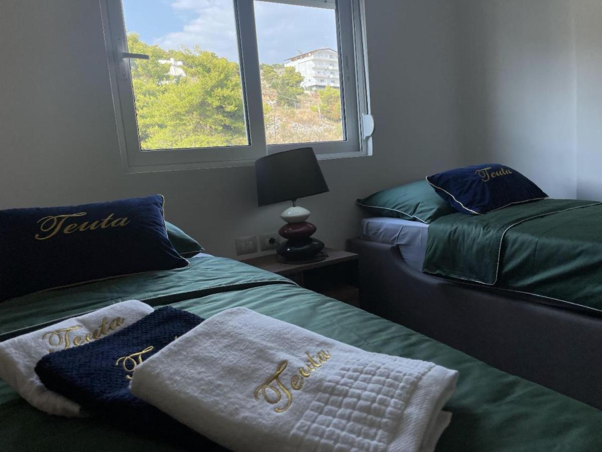 Teuta- Luxury Penthouse 200M2 Apartment Sarande Bagian luar foto